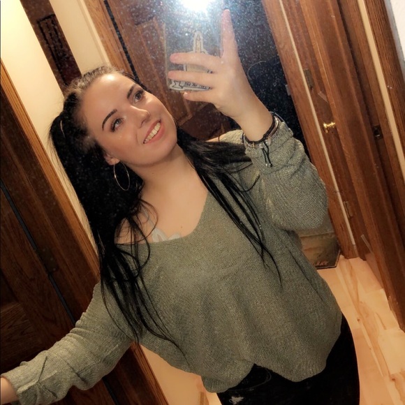 Meet your Posher, Karly - Picture 1 of 1